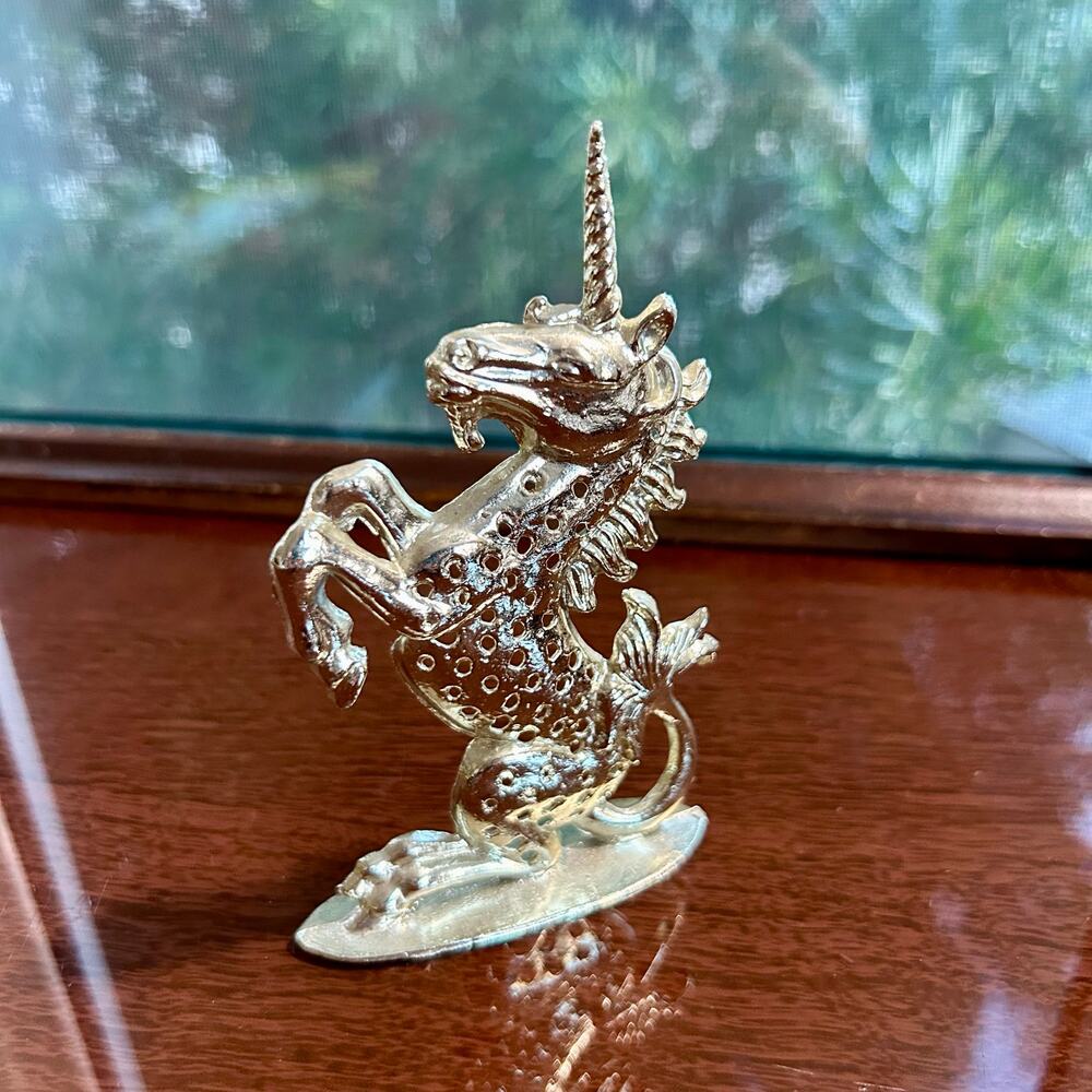 Vintage Torino Gold-Toned Unicorn Earring Holder Display Stand – 5” Tall